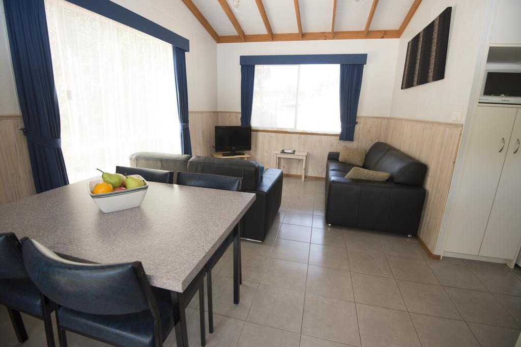 The Lakes Beachfront Holiday Park Lake Tyers Beach Εξωτερικό φωτογραφία
